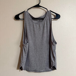 Bundle of Gap Workout Tanks Size Medium Black and Gray